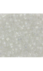 Miyuki Delica Perlen 11/0 - Silk satin crystal ab DB-670